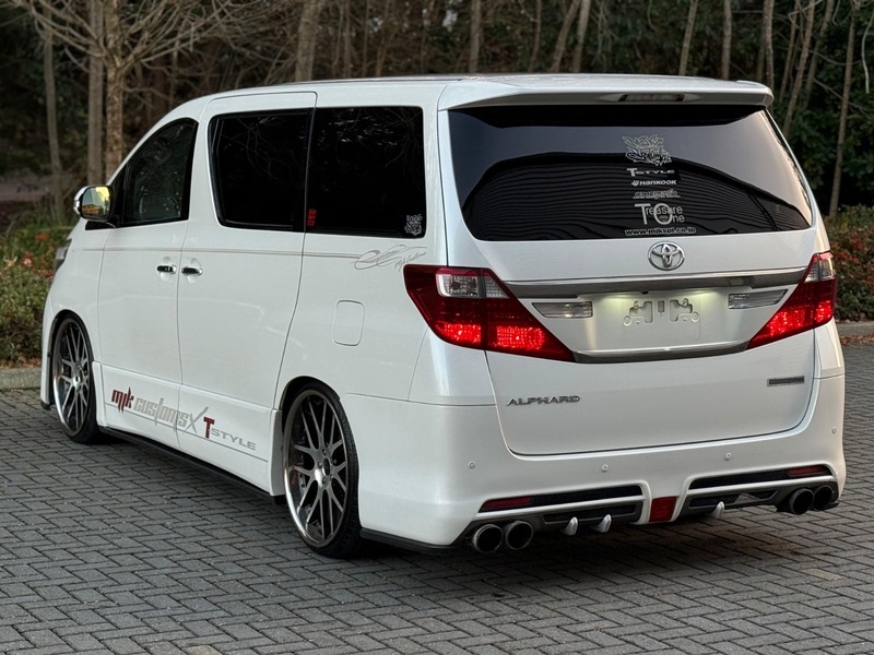 Toyota Alphard 2013- Type Gold 2 | Body Kit | 24M Warranty