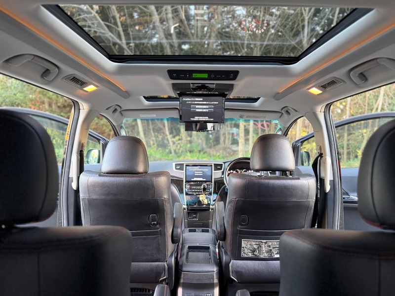 Toyota Vellfire 2014 Golden Eyes 2