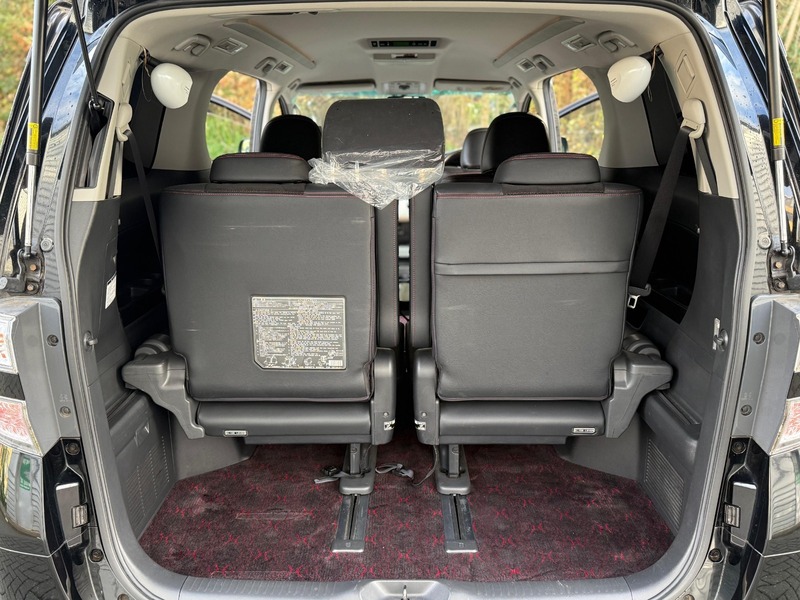 Toyota Vellfire / Alphard Goldeneye 2013 3.5 V6