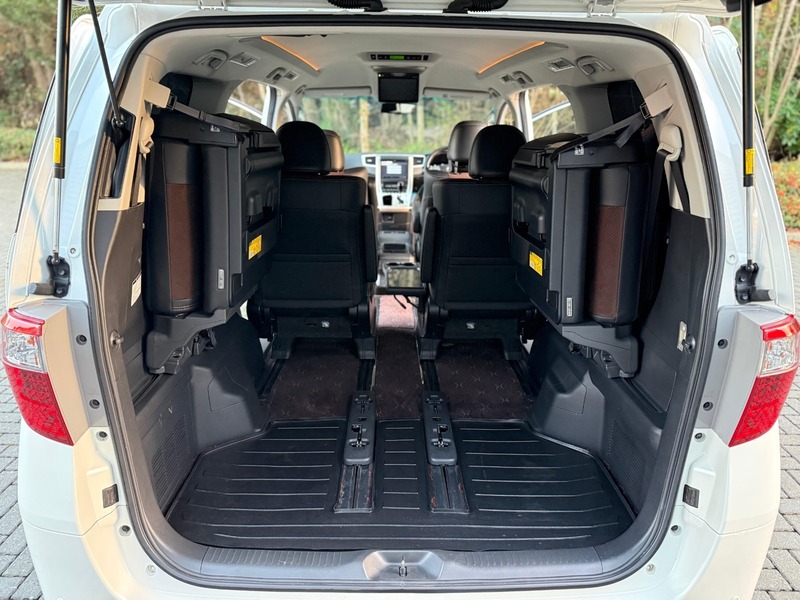 Toyota Alphard 2013- Type Gold 2 | Body Kit | 24M Warranty