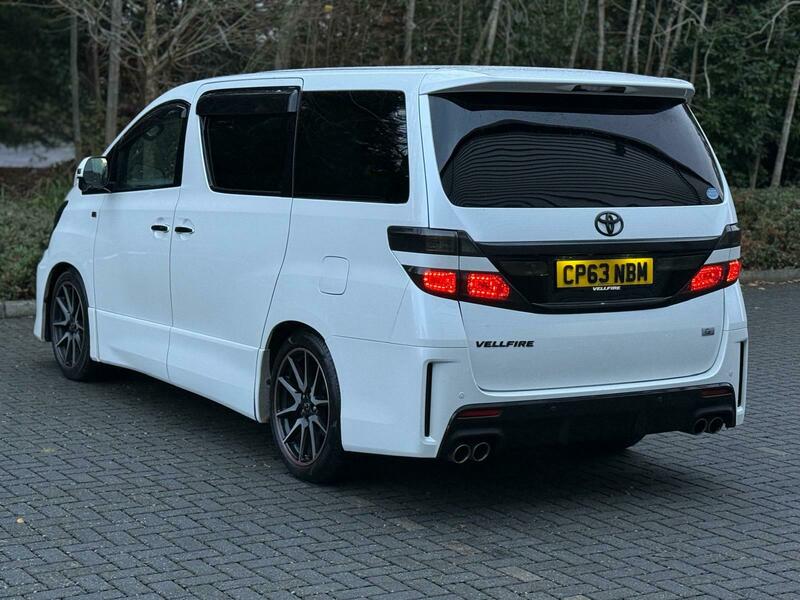 Toyota Vellfire G’s Gazoo Sport 2013