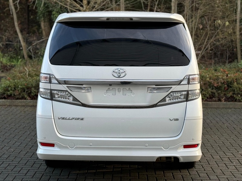 Toyota Vellfire 2013 Luxury Leather Edition V6 Petrol Body Kit
