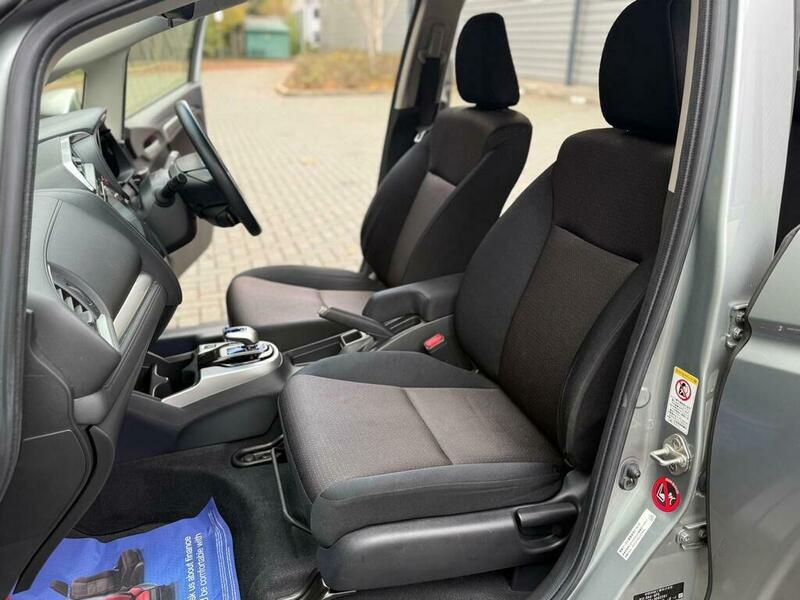 Honda Jazz FIT 2014- Hybrid 57.6K Miles