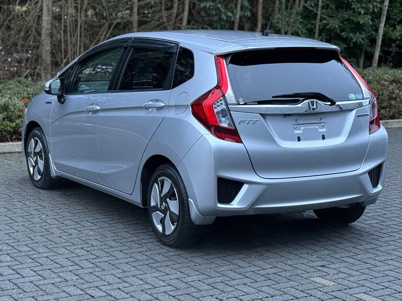Honda Jazz FIT 2014- Hybrid 57.6K Miles