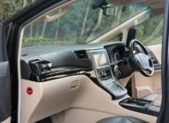 Toyota Alphard – 2012 Petrol Hybrid 2.4L