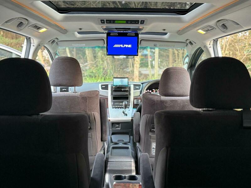 Toyota Vellfire 2013 Dual Sunroof