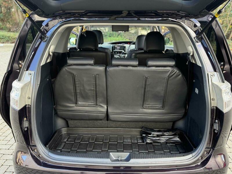 TOYOTA ESTIMA PREMIUM EDITION PETROL 2013 IMMACULATEN WINE COLOUR