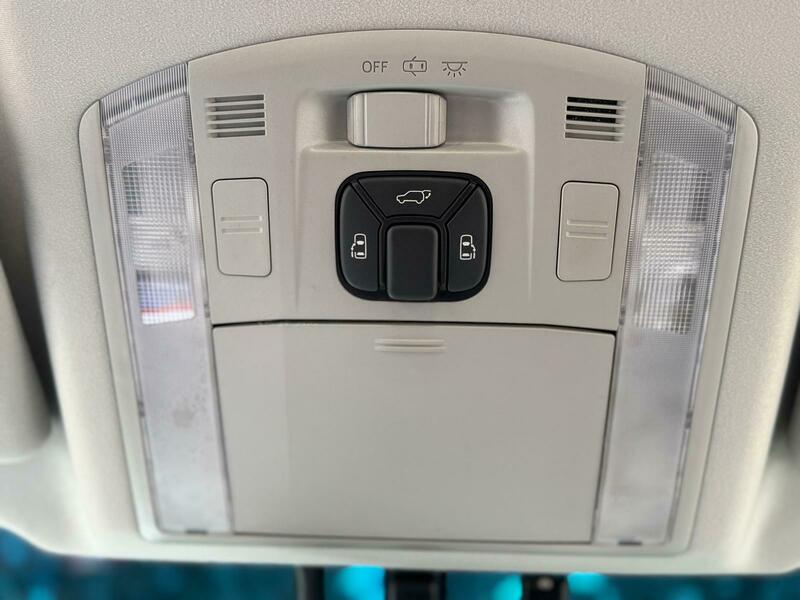 Toyota Alphard 2013 Premium Edition Modelista Body Kit