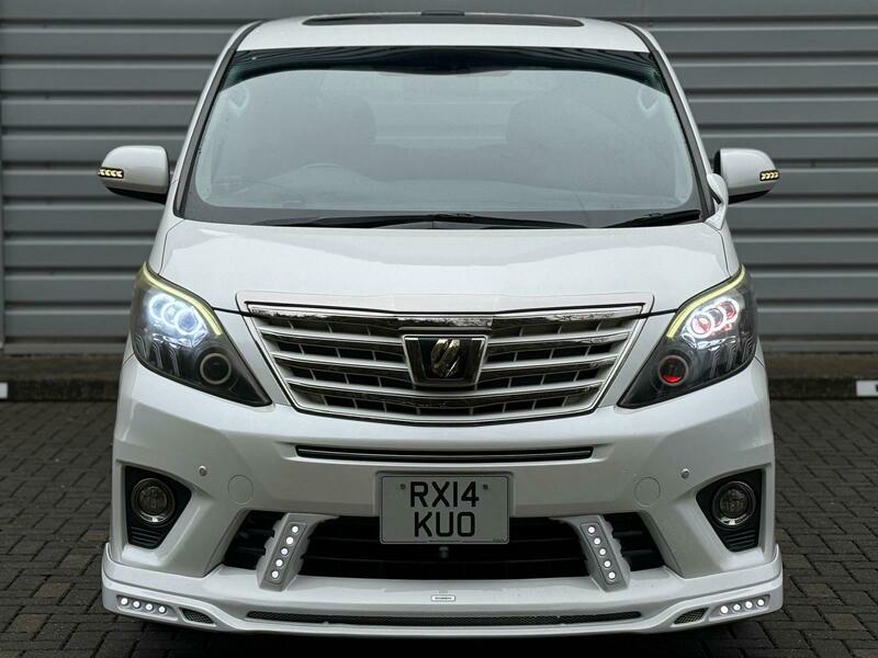 Toyota Alphard 2400cc Petrol Goldeneye 2 Body Kit 2014