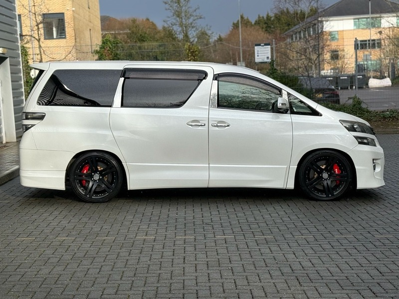 Toyota Vellfire 2013 Premium Edition 3.5 V6 Petrol