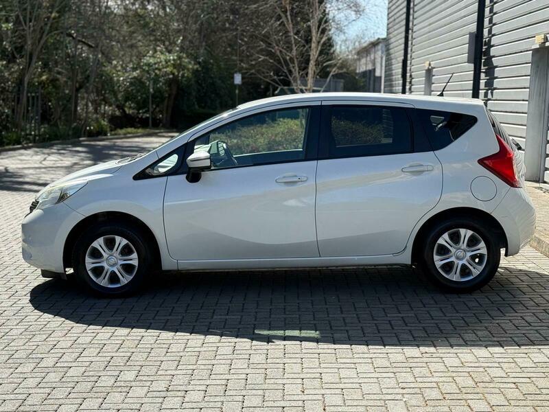 Nissan Note 2016 1.2 DIG-S Acenta Premium Hatchback 5dr Petrol CVT Euro 5 (s/s) (98 p)