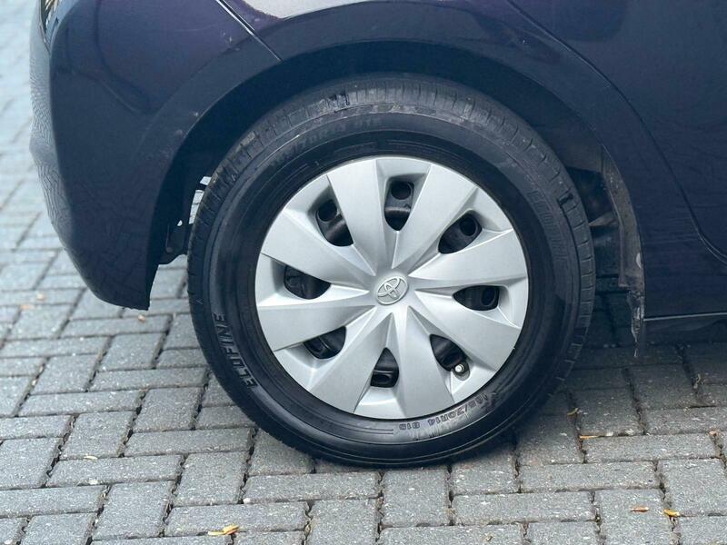 Toyota Yaris 2013 1.33 Dual VVT-i Icon Plus Multidrive S Euro 5 5dr