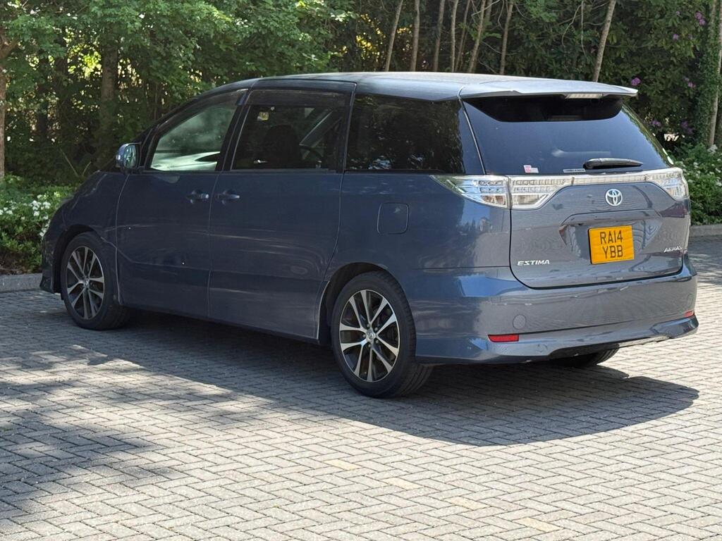 Toyota Estima 2400cc Petrol 7 seater Fresh Import 2014