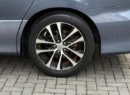 Toyota Estima 2400cc Petrol 7 seater Fresh Import 2014