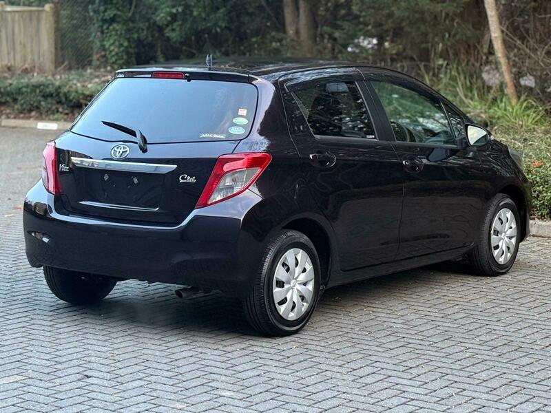 Toyota Yaris 2013 1.33 Dual VVT-i Icon Plus Multidrive S Euro 5 5dr