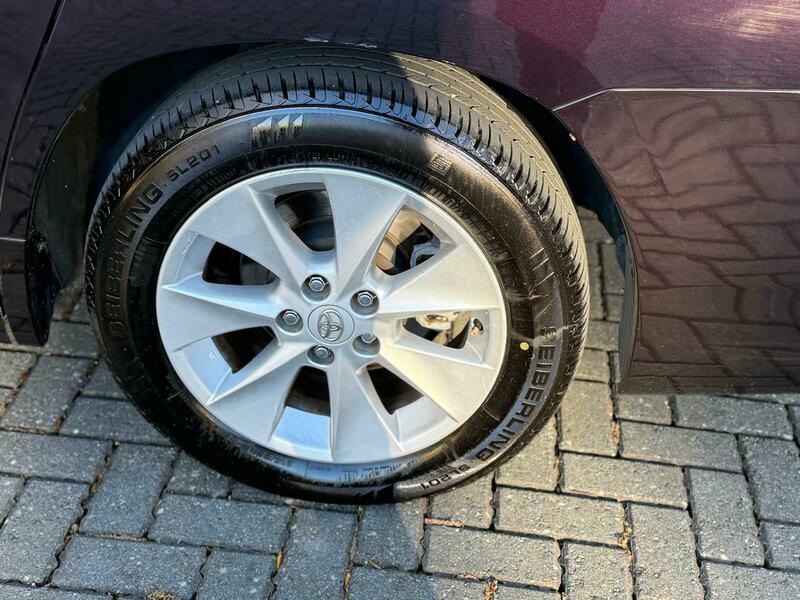 Toyota Vellfire 2013- 2.4Z Edition | Front Recliner