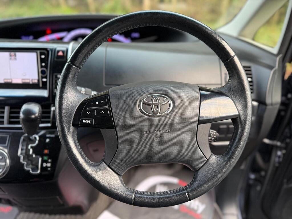 Toyota Estima 2400cc Petrol 7 seater Fresh Import 2014