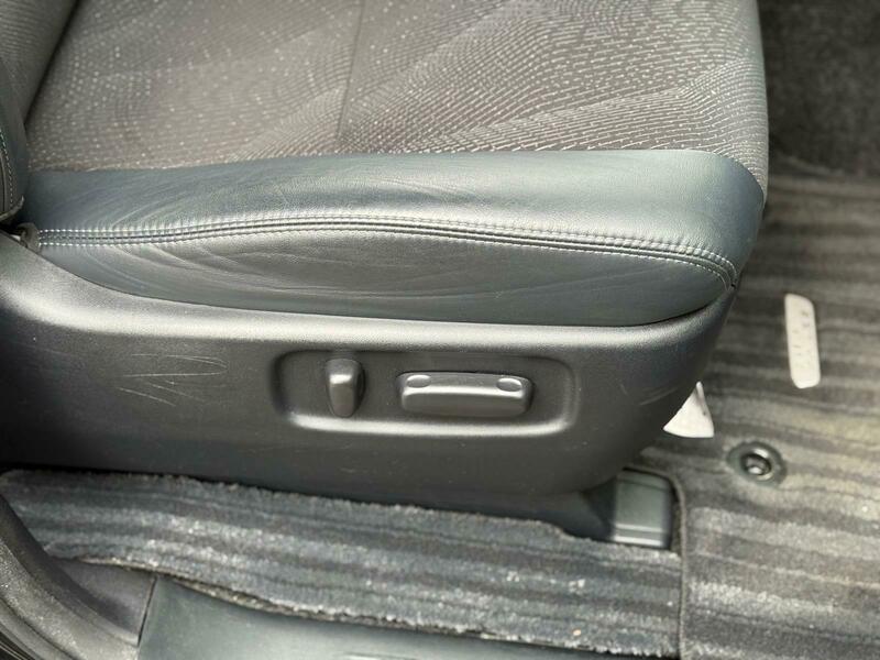 Toyota Estima Petrol Hybrid- 2016 Aeras | Fresh Import