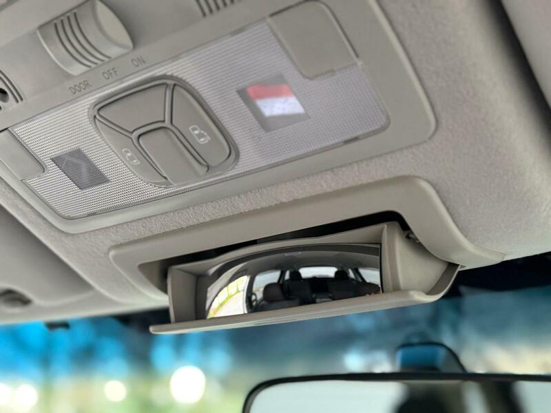 Toyota Estima 2400cc Petrol 7 seater Fresh Import 2014