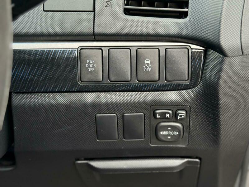 Toyota Estima Aeras G 2014 MINT DOUBLE SUNROOF