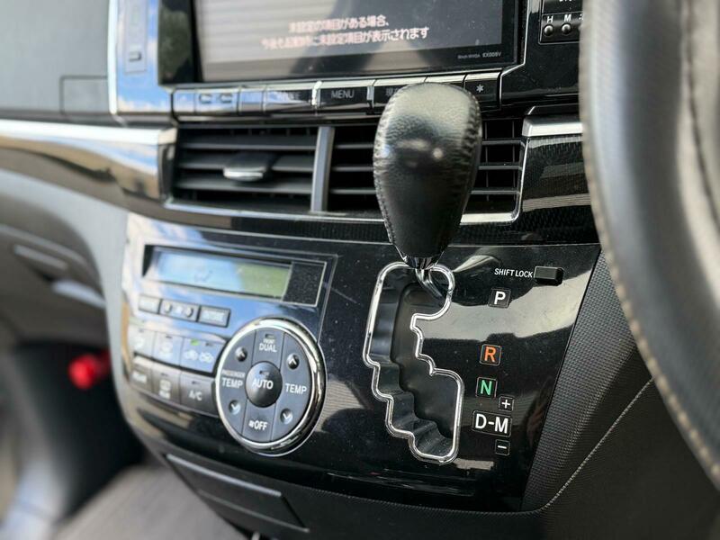 Toyota Estima Aeras G 2014 MINT DOUBLE SUNROOF