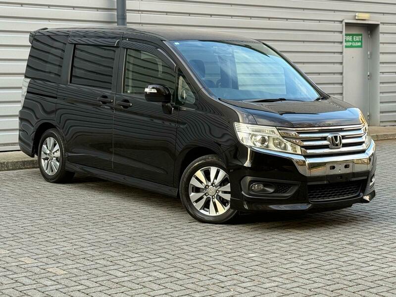 Honda Stepwagon 2013 – Spada
