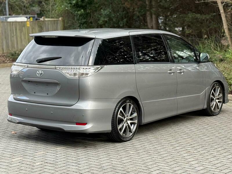 Toyota Estima Aeras G 2014 MINT DOUBLE SUNROOF