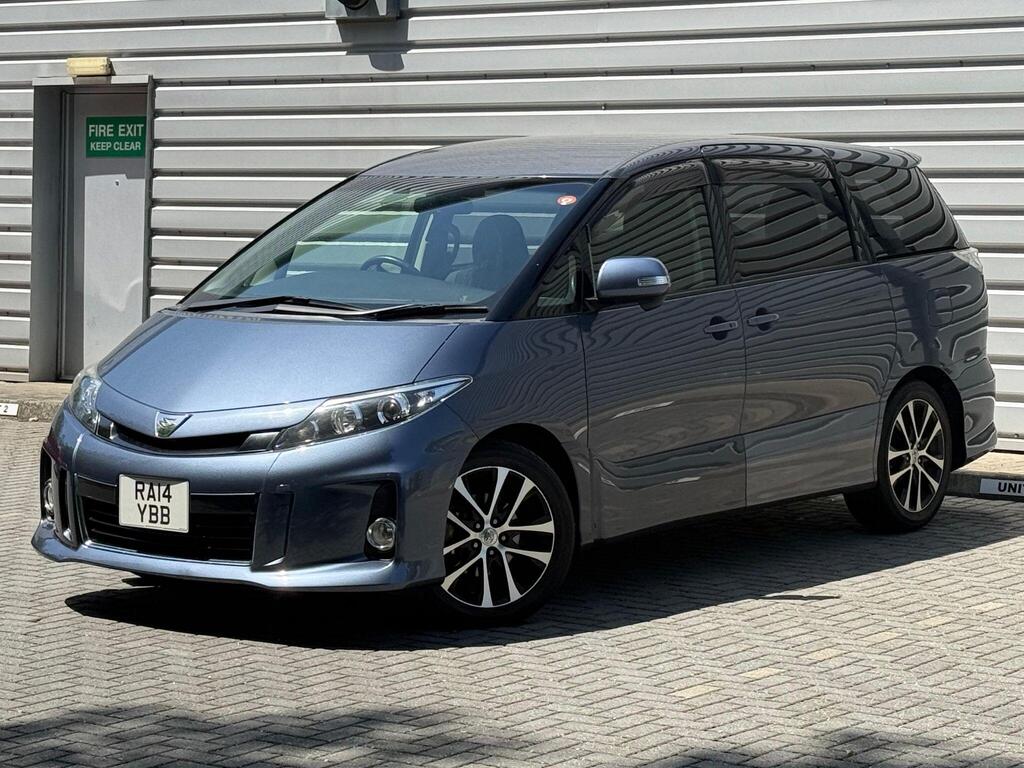 Toyota Estima 2400cc Petrol 7 seater Fresh Import 2014