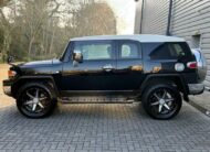 Toyota FJ Cruiser 2015- 4.L V6 4×4- Black | Immaculate Look