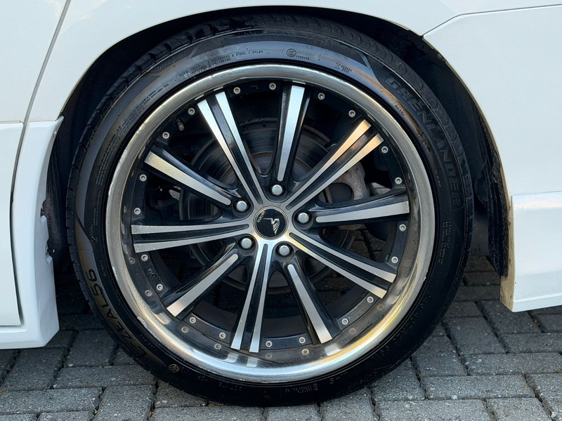 Toyota Vellfire 2400cc Petrol | 2013 | Stunning Body Kit | Luxury 7 Seater