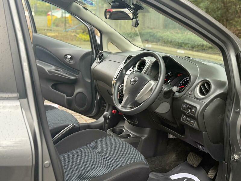 Nissan Note 2015 1.2 DIG-S Acenta Premium Hatchback 5dr Petrol CVT Euro 5 (ss) (98 p)