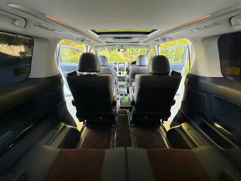 Toyota Alphard 2013 Type Gold Trim | 3.5L V6