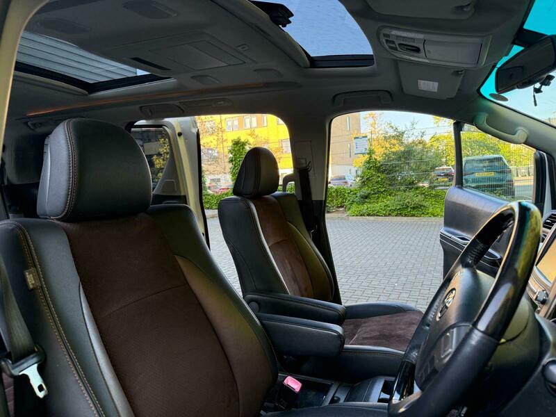 Toyota Alphard 2013 Type Gold Trim | 3.5L V6