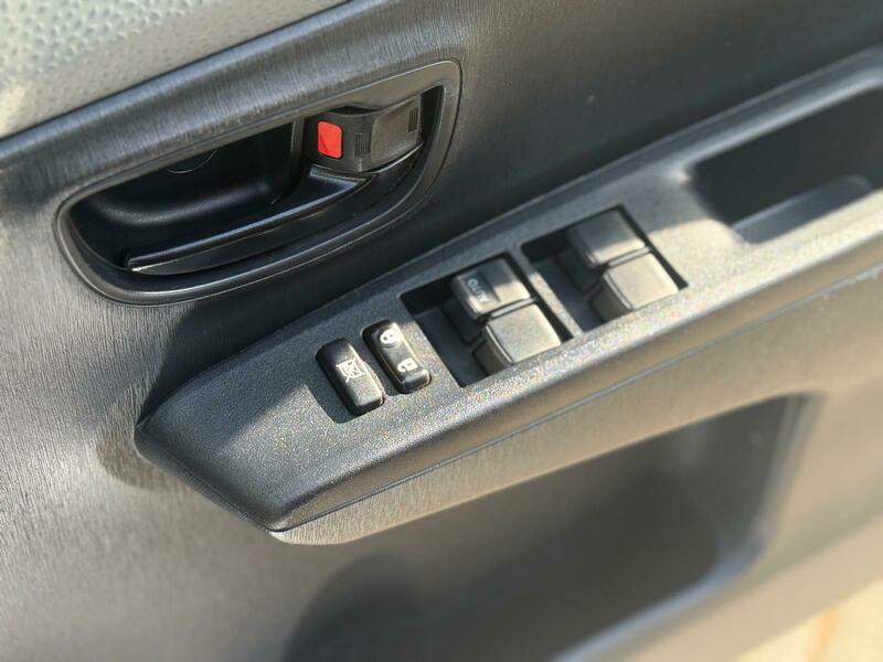 Toyota YARIS 2014 1.33 Dual VVT-i Icon Hatchback 5dr Petrol Multidrive S Euro 6 (99 p)