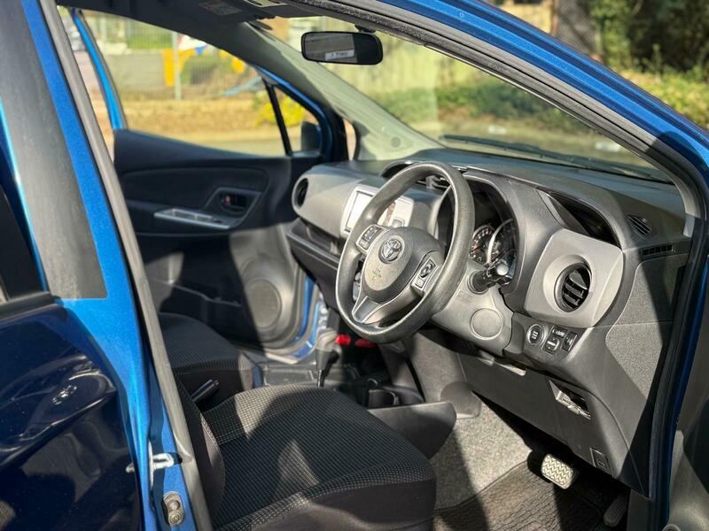 Toyota YARIS 2015 | Face Lift | Low Insurance Group