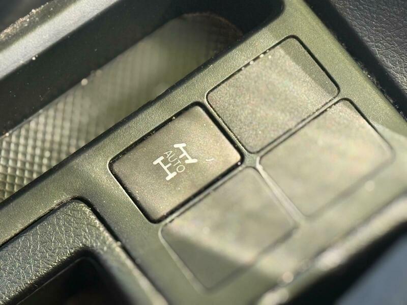 Toyota YARIS 2014 1.33 Dual VVT-i Icon Hatchback 5dr Petrol Multidrive S Euro 6 (99 p)