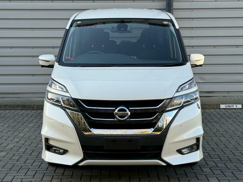 Nissan Serena Petrol Hybrid 2000cc 2017