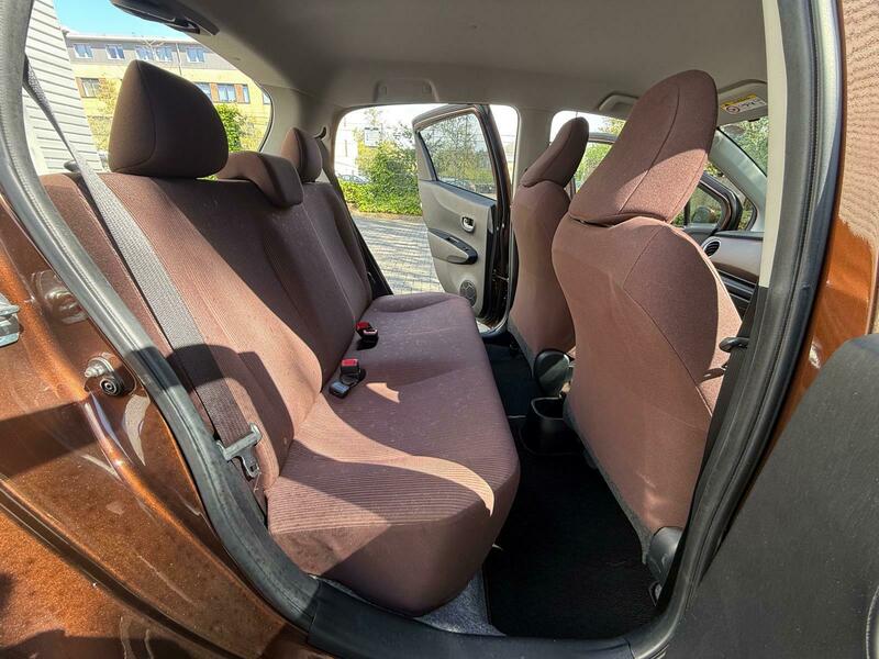 Toyota YARIS 2014-VVT-i (Jewela Spec)