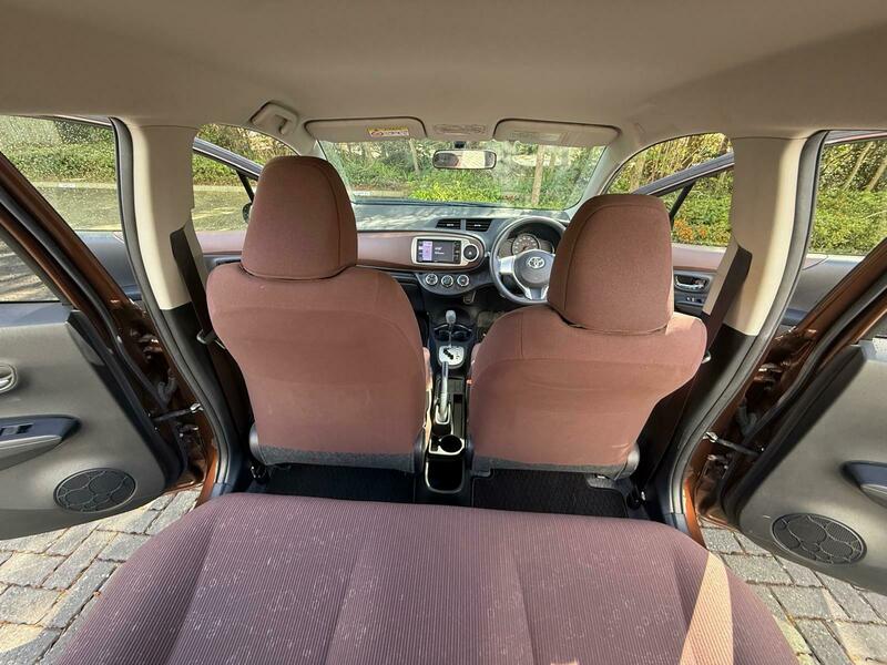 Toyota YARIS 2014-VVT-i (Jewela Spec)