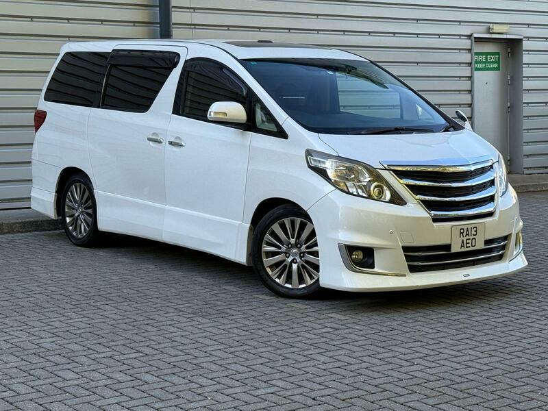 Toyota Alphard 2013 Type Gold Trim | 3.5L V6
