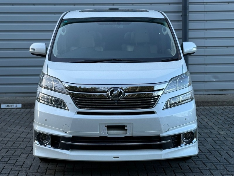 Toyota Vellfire 2013 Business Lounge | Dual sunroof 24M Warr