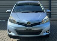 Toyota YARIS 2014 1.33 Dual VVT-i Icon Hatchback 5dr Petrol Multidrive S Euro 6 (99 p)