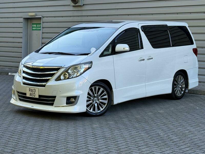 Toyota Alphard 2013 Type Gold Trim | 3.5L V6