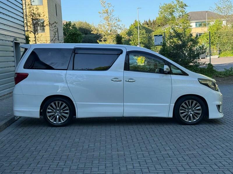 Toyota Alphard 2013 Type Gold Trim | 3.5L V6