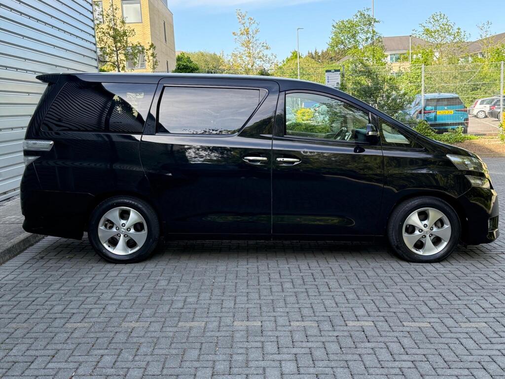 Toyota Vellfire 2013 Luxury Edition V6 3.5 Petrol
