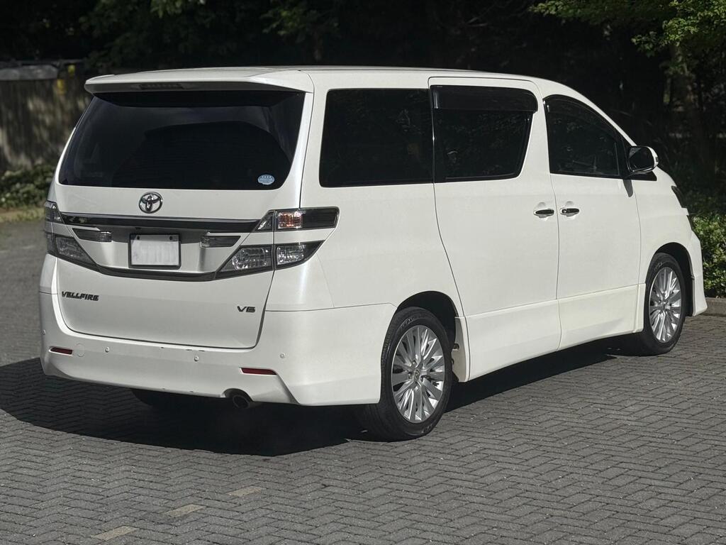 Toyota Vellfire 3.5L V6 2014 | Rare 4WD | Captain seats