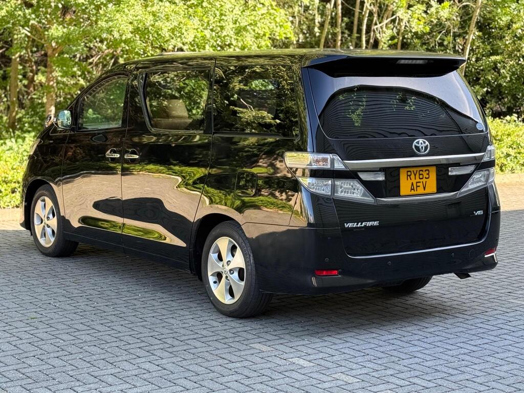 Toyota Vellfire 2013 Luxury Edition V6 3.5 Petrol