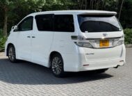 TOYOTA VELLFIRE Golden Eyes- 2013 | Auction Grade 4