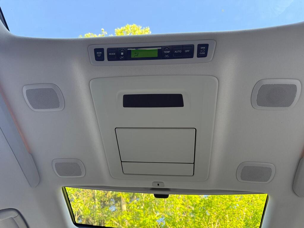 Toyota Alphard 2013 Golden Eye Fresh Import V6 3.5 Petrol