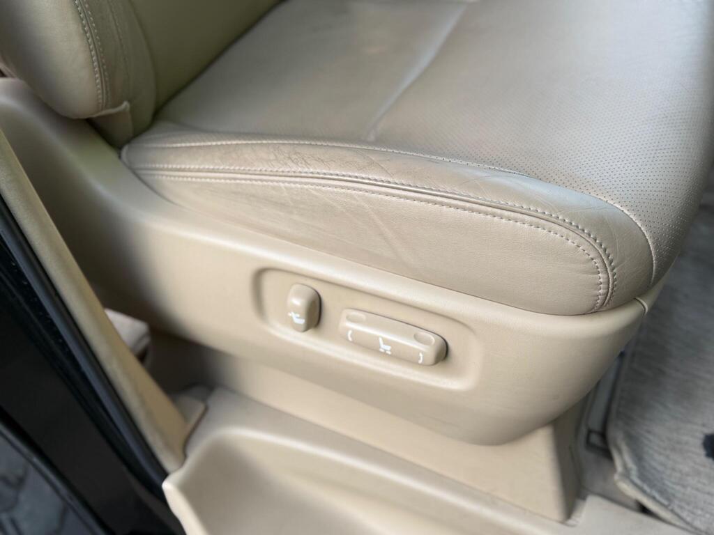 Toyota Vellfire 2013 Luxury Edition V6 3.5 Petrol
